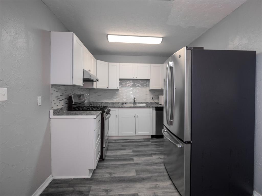 220 W Jacobs Drive Property Photo 11