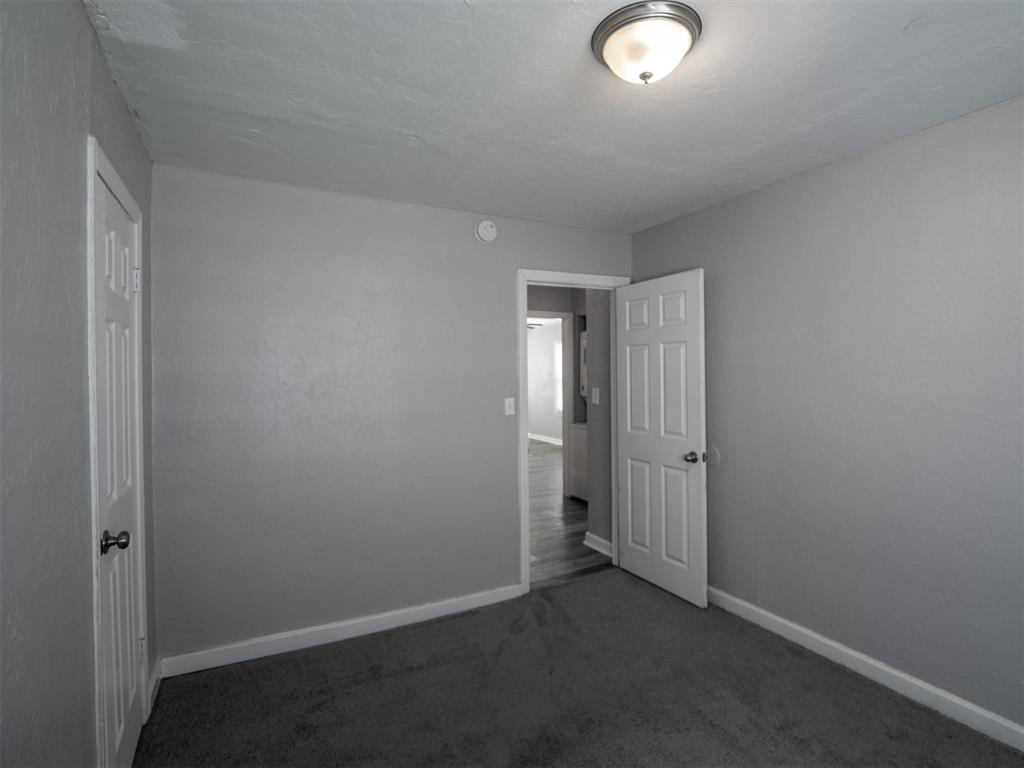 220 W Jacobs Drive Property Photo 31