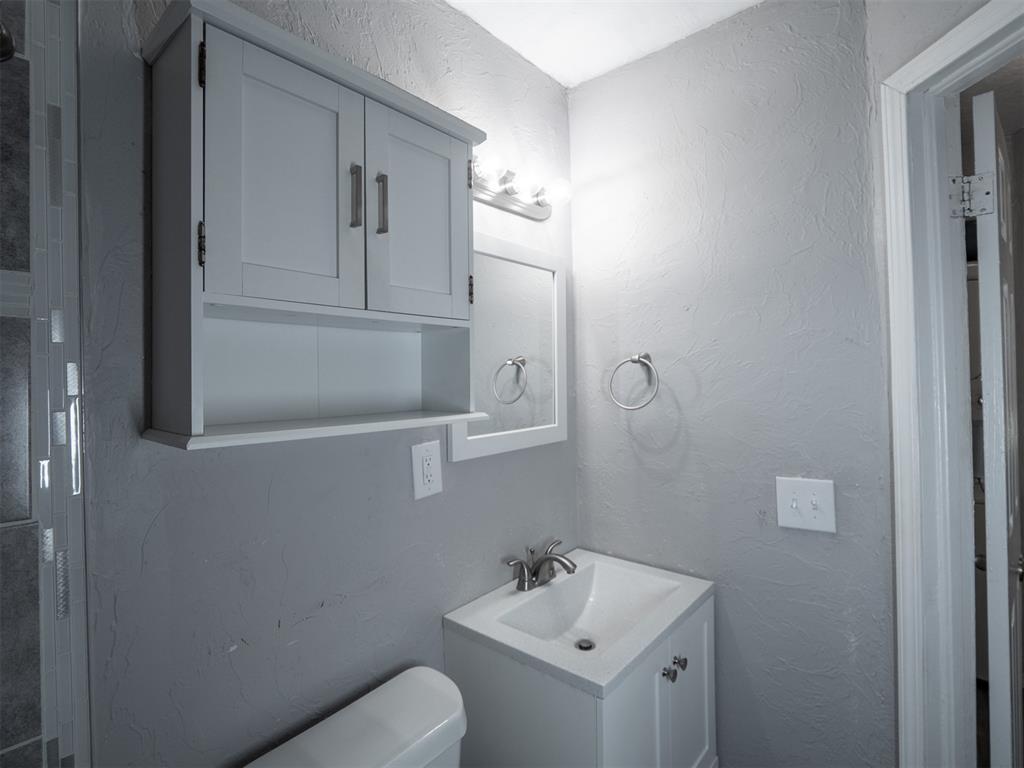 220 W Jacobs Drive Property Photo 34