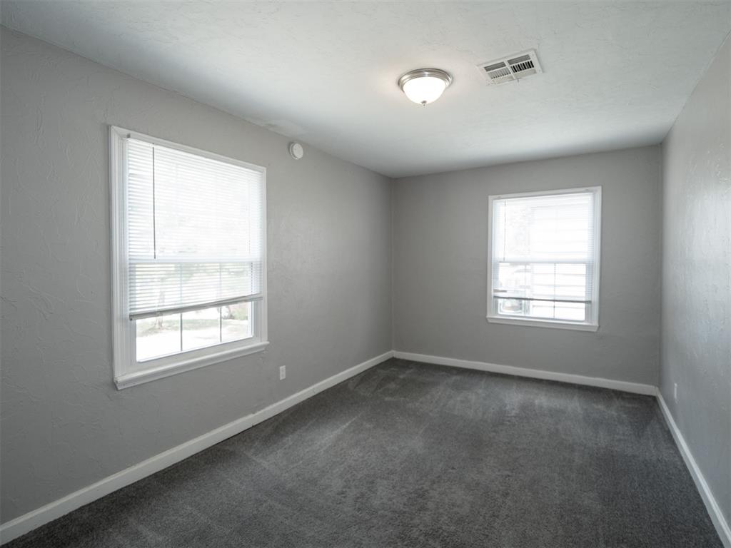 220 W Jacobs Drive Property Photo 35
