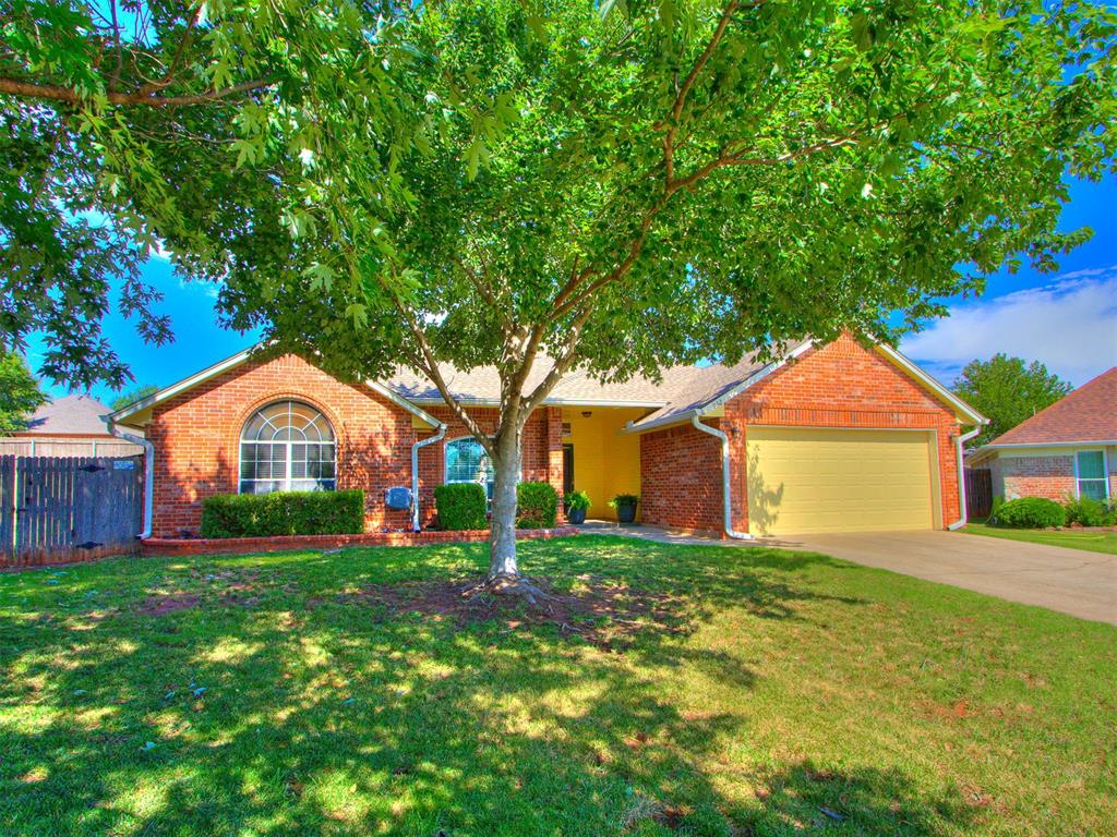 932 NW 171st Place Property Photo 1
