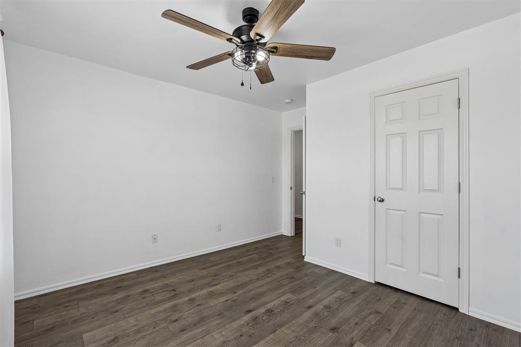 11701 Nw 135th Street Property Photo 23