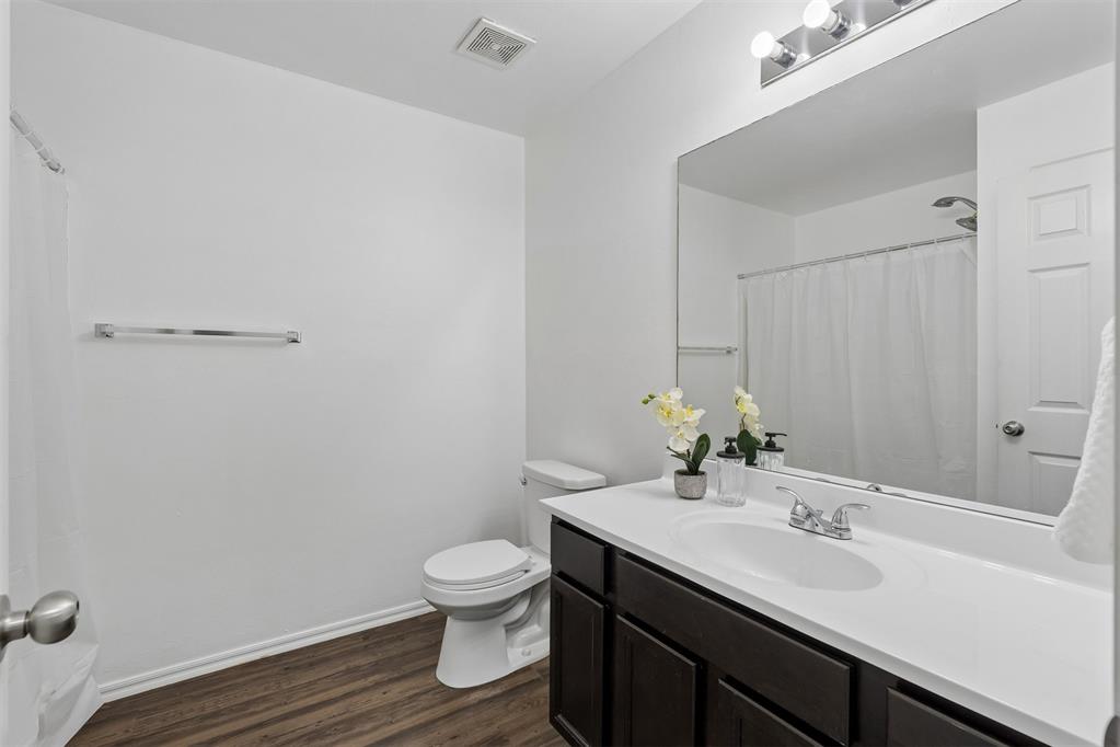 11701 Nw 135th Street Property Photo 27