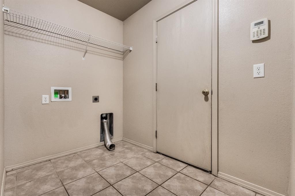 3602 Janus Property Photo 6