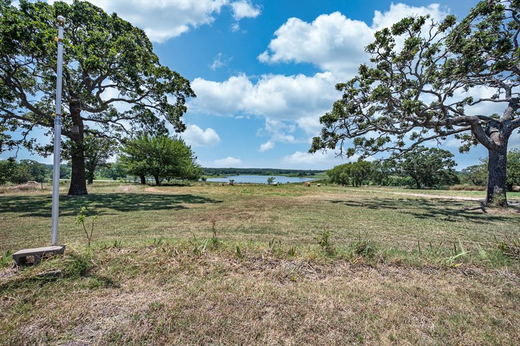 12720 N Highway 99 Road Property Photo 3
