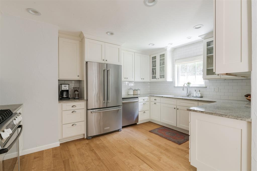 10933 Maple Grove Property Photo 19