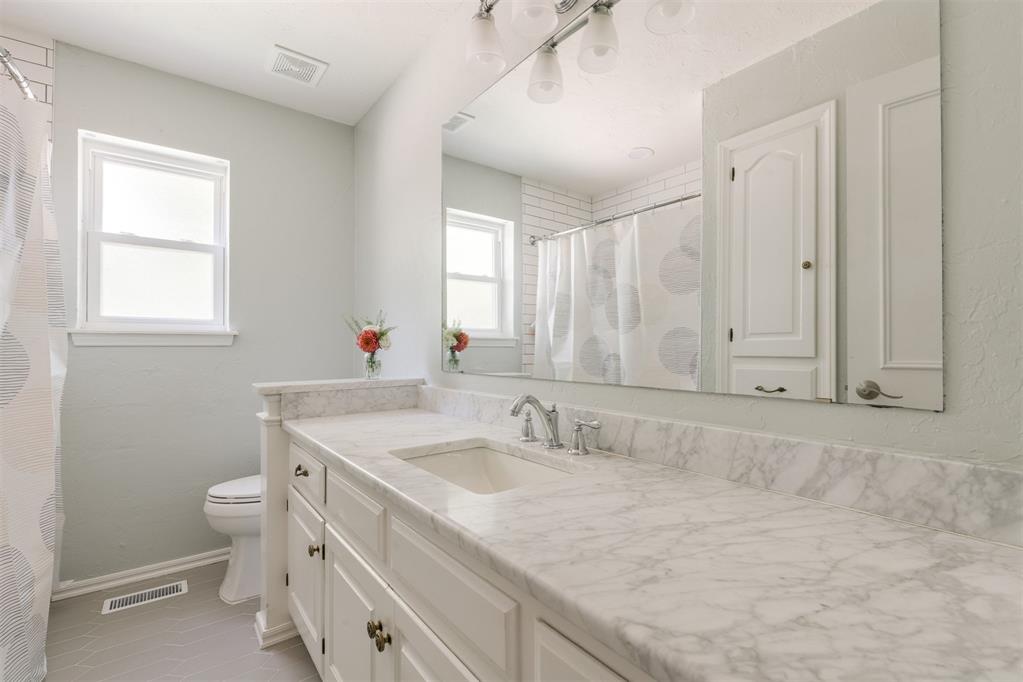 10933 Maple Grove Property Photo 33