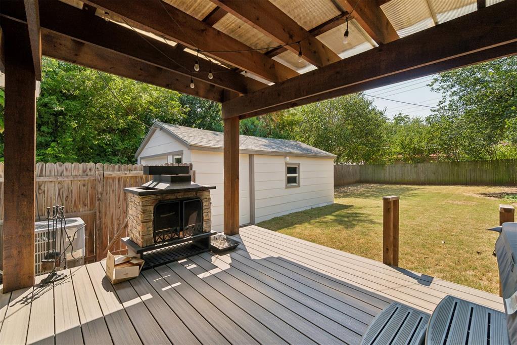 1012 W Hill Street Property Photo 40
