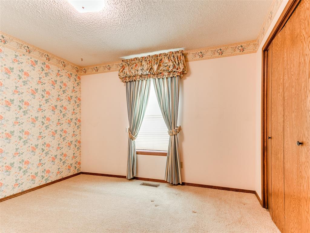 904 Park Place Property Photo 25