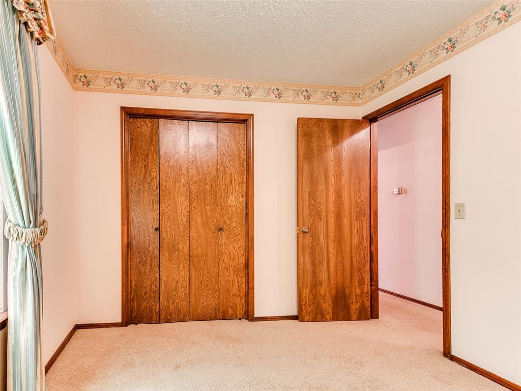 904 Park Place Property Photo 27