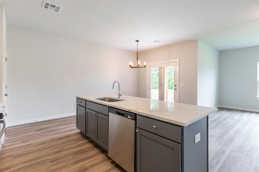 11525 Ward Road Property Photo 6