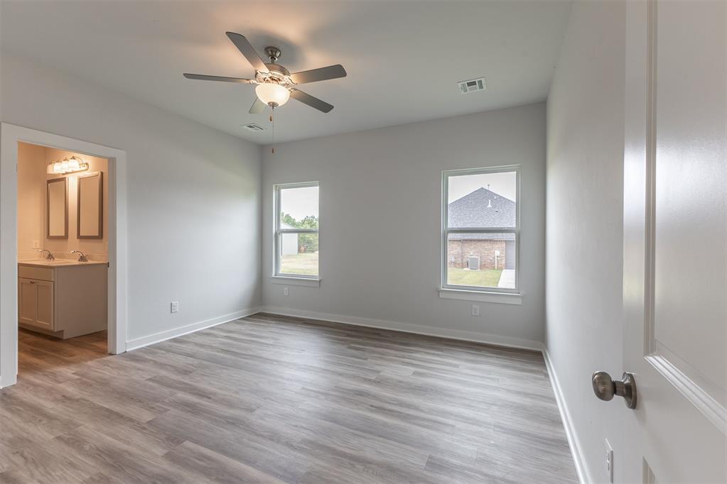 11525 Ward Road Property Photo 14