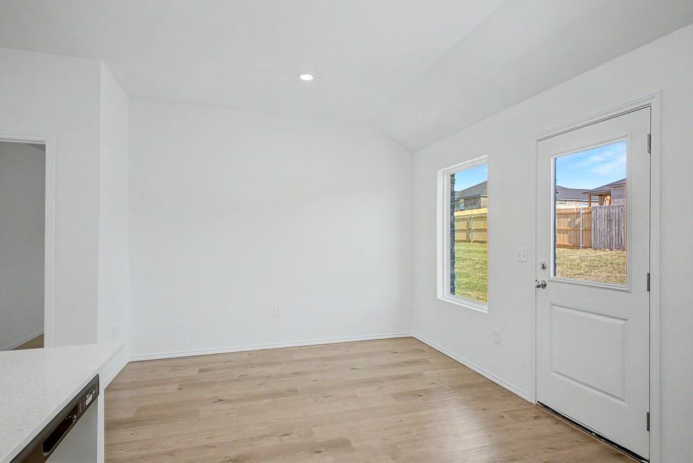 206 Broad River Drive Property Photo 4
