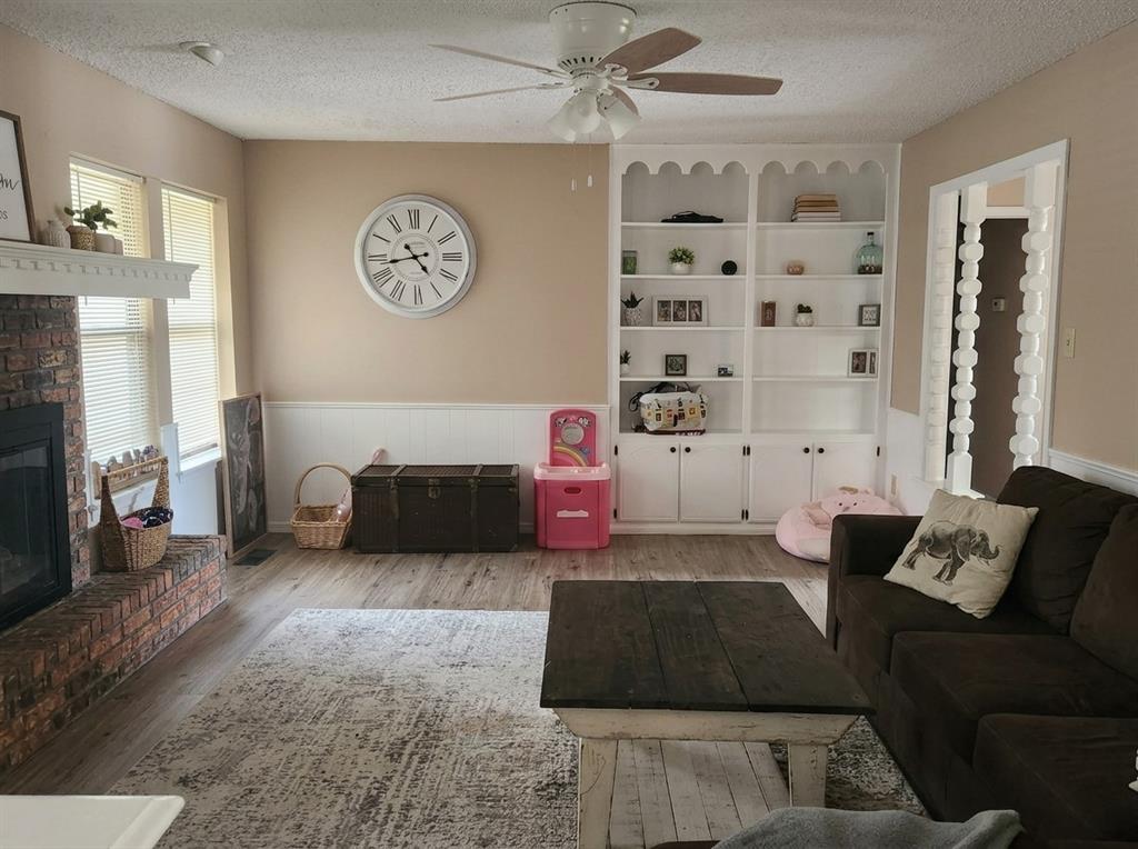 1509 Jupiter Circle Property Photo 4