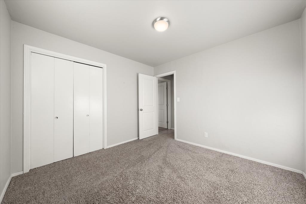 1501 Carlton Way Property Photo 7