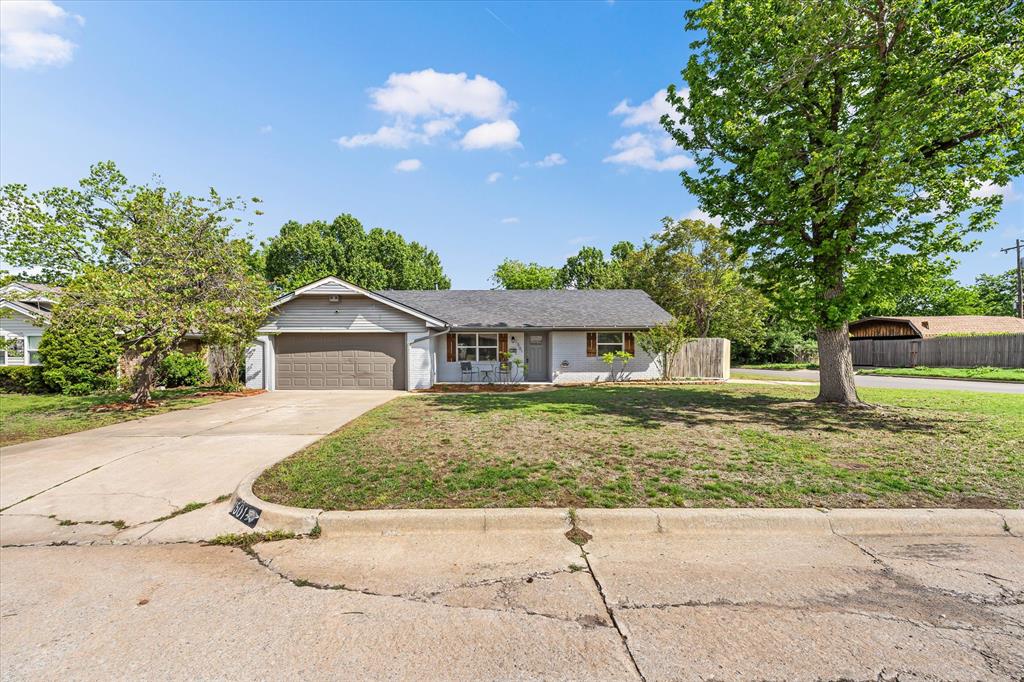 1501 Carlton Way Property Photo 30