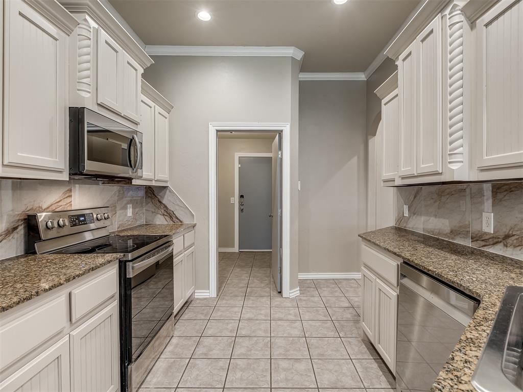13928 Hunter Jackson Drive Property Photo 9
