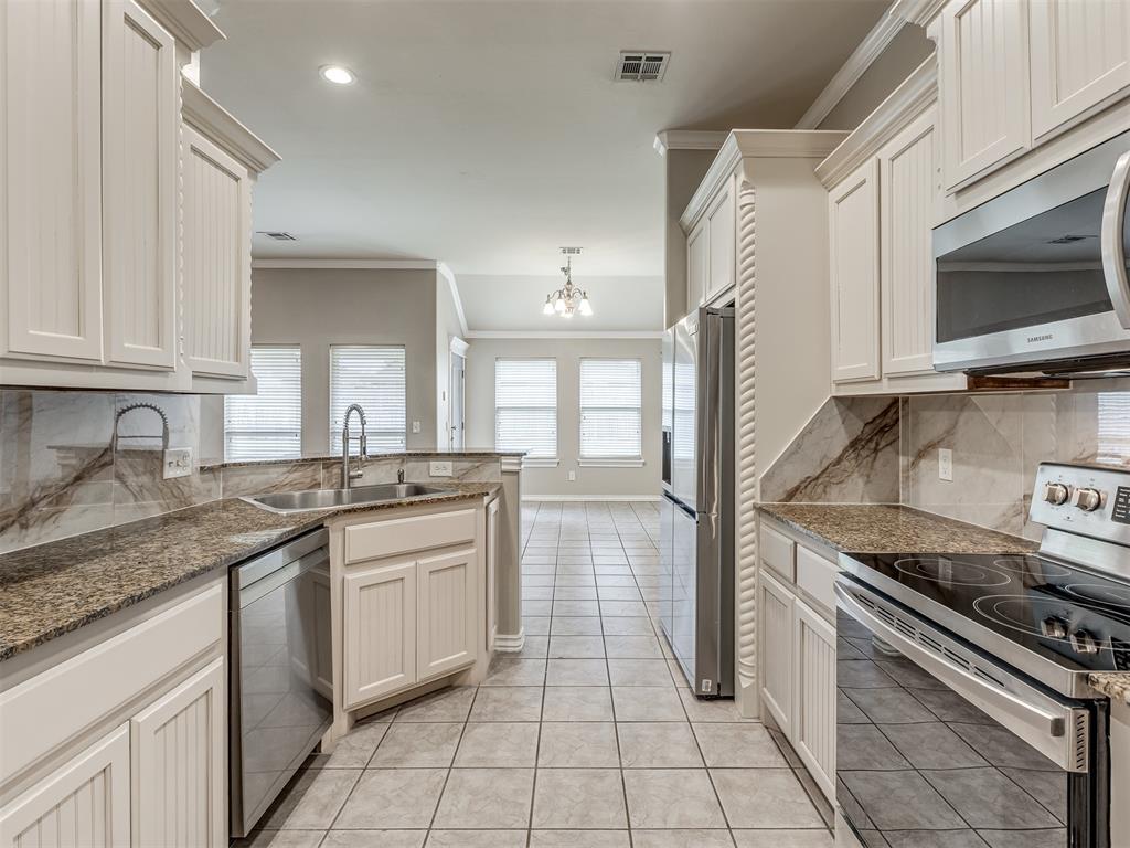 13928 Hunter Jackson Drive Property Photo 10