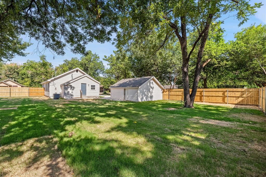 220 N M Avenue Property Photo 22