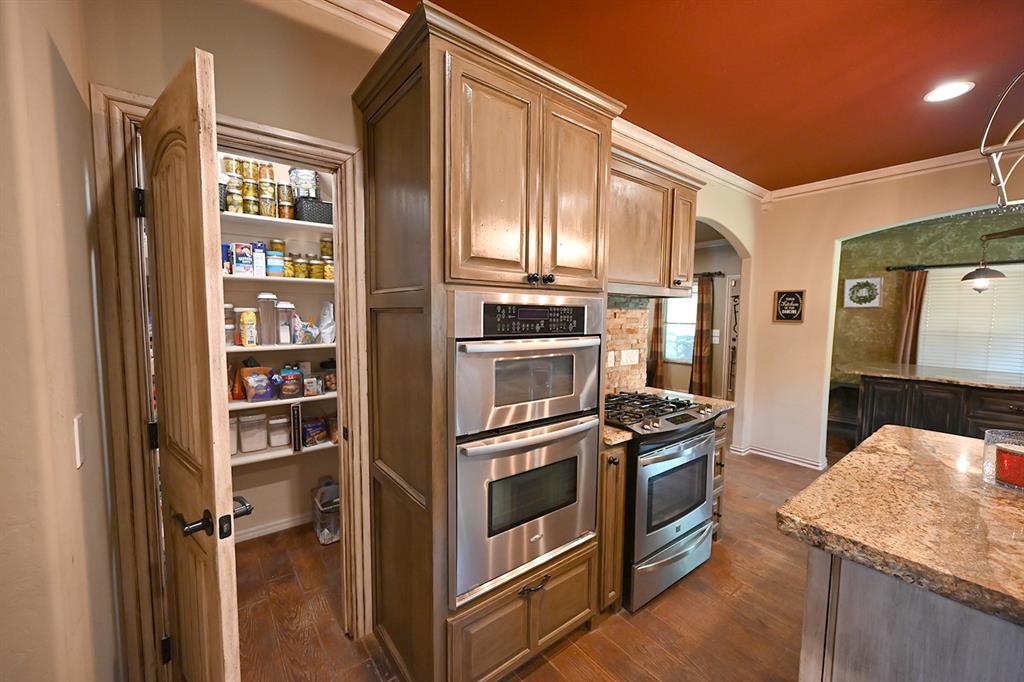 5701 N Hunters Ridge Property Photo 5