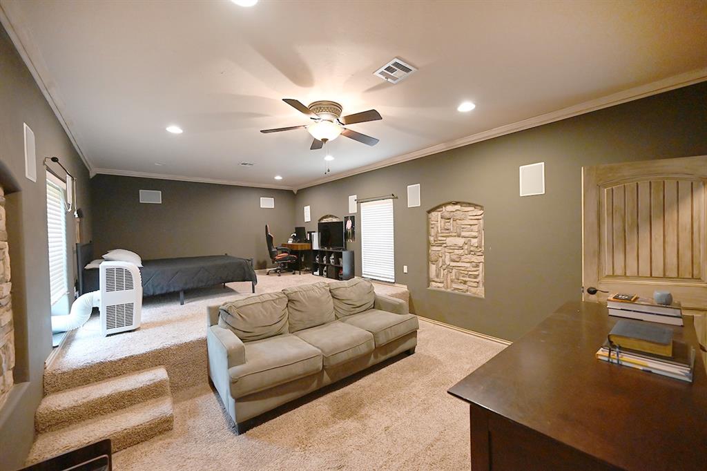 5701 N Hunters Ridge Property Photo 19