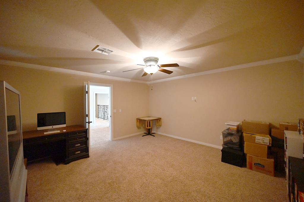 5701 N Hunters Ridge Property Photo 31