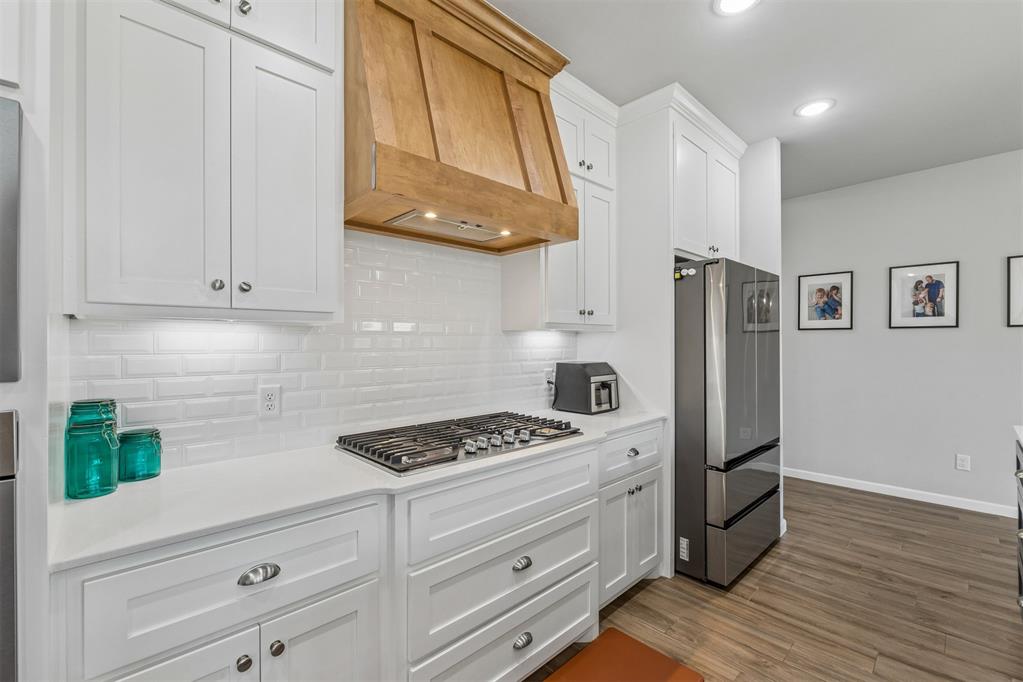512 Cantebury Drive Property Photo 11