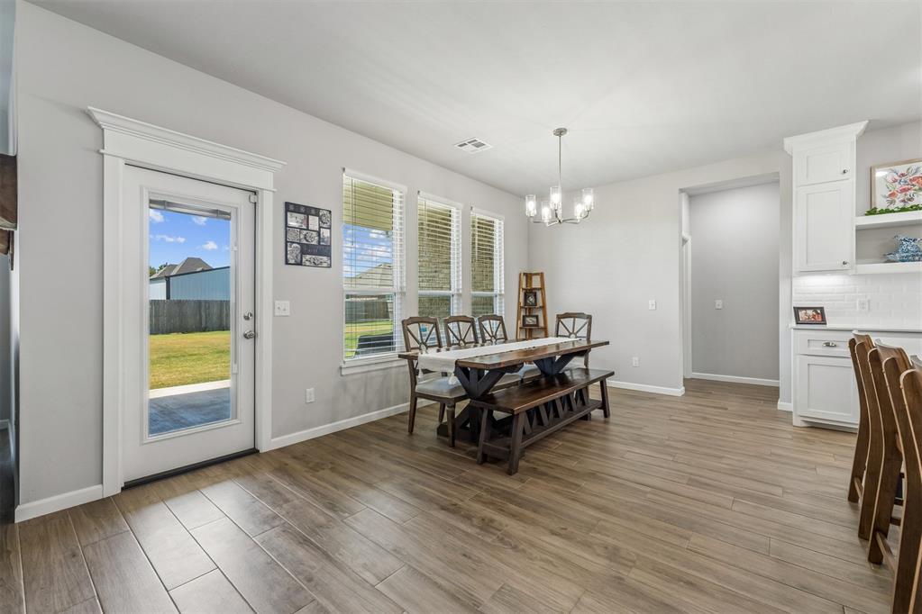 512 Cantebury Drive Property Photo 14