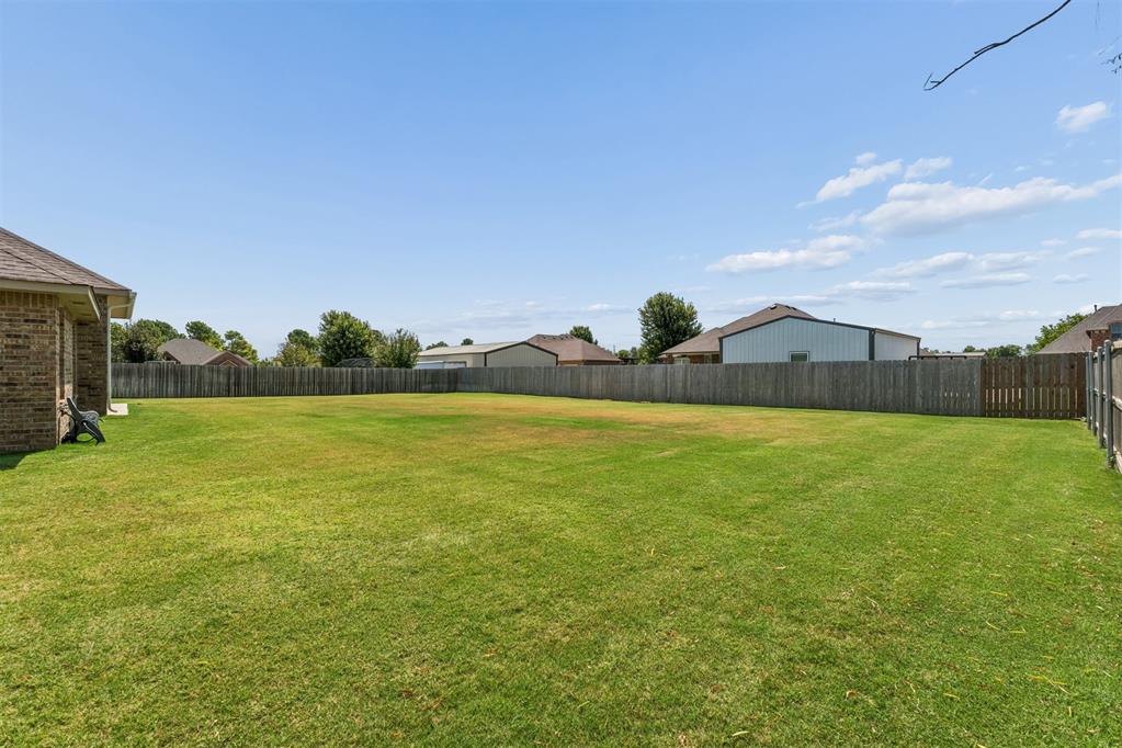 512 Cantebury Drive Property Photo 30