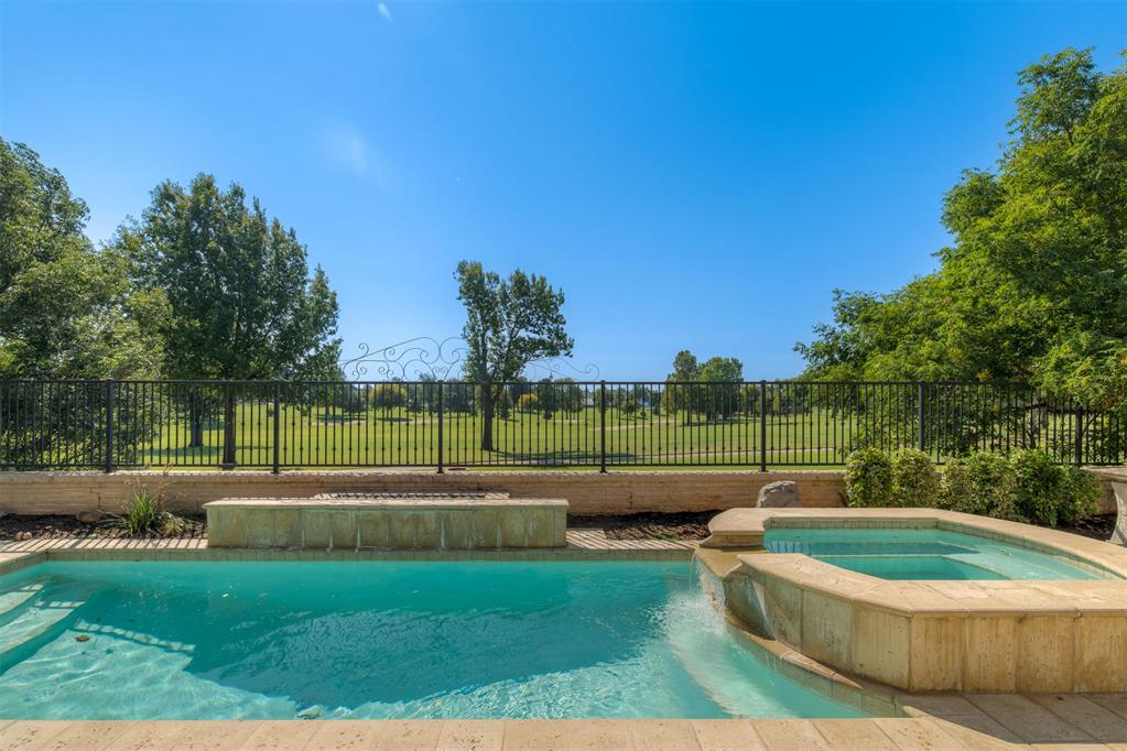 2404 Nw Grand Circle Circle Property Photo 45