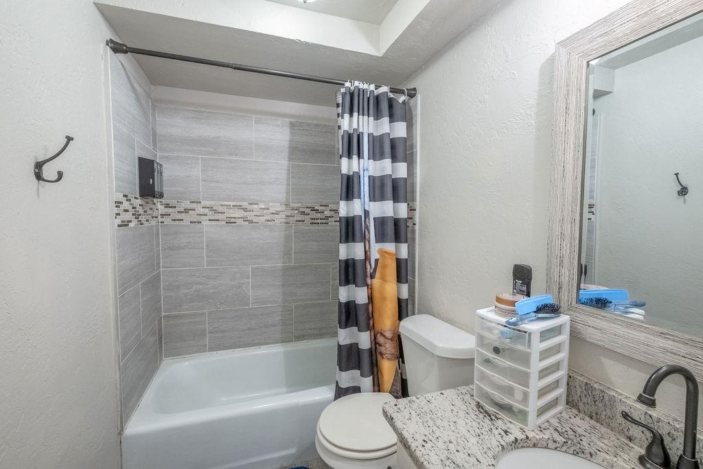 728 Miller Drive Property Photo 29