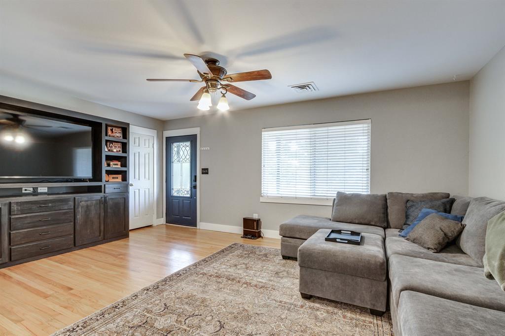 513 S Lakehoma Place Drive Property Photo 4