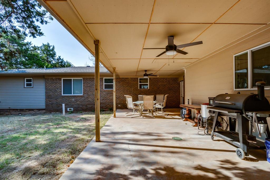 513 S Lakehoma Place Drive Property Photo 23
