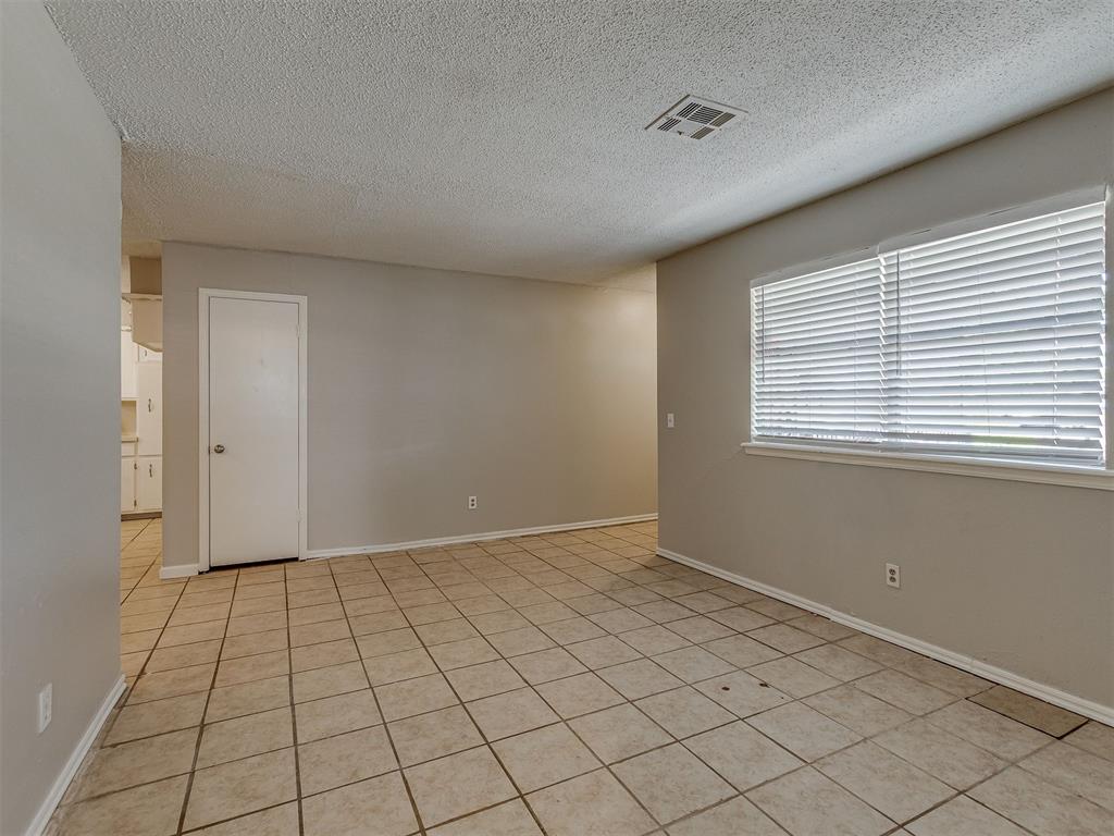 3320 Hampton Road Property Photo 3