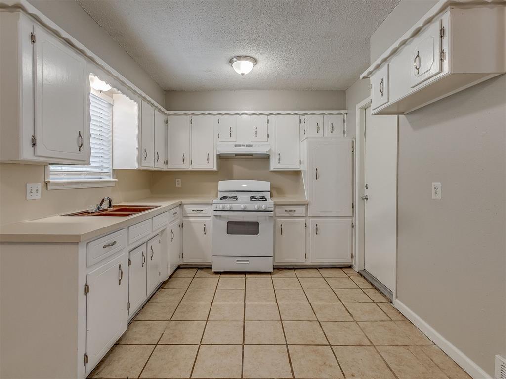 3320 Hampton Road Property Photo 4
