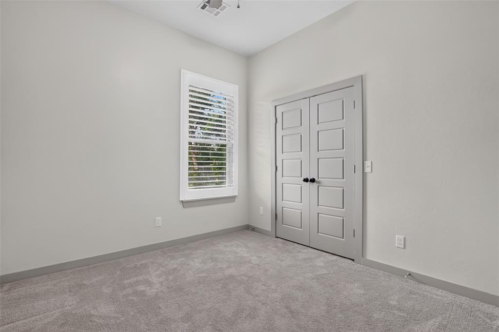 2580 Hayfield Way Property Photo 27