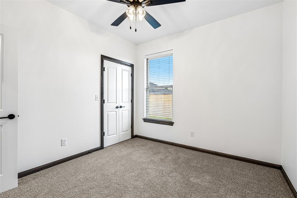 209 Nw Pine Avenue Property Photo 23