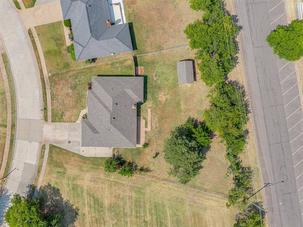 1520 Winding Creek Road Property Photo 45
