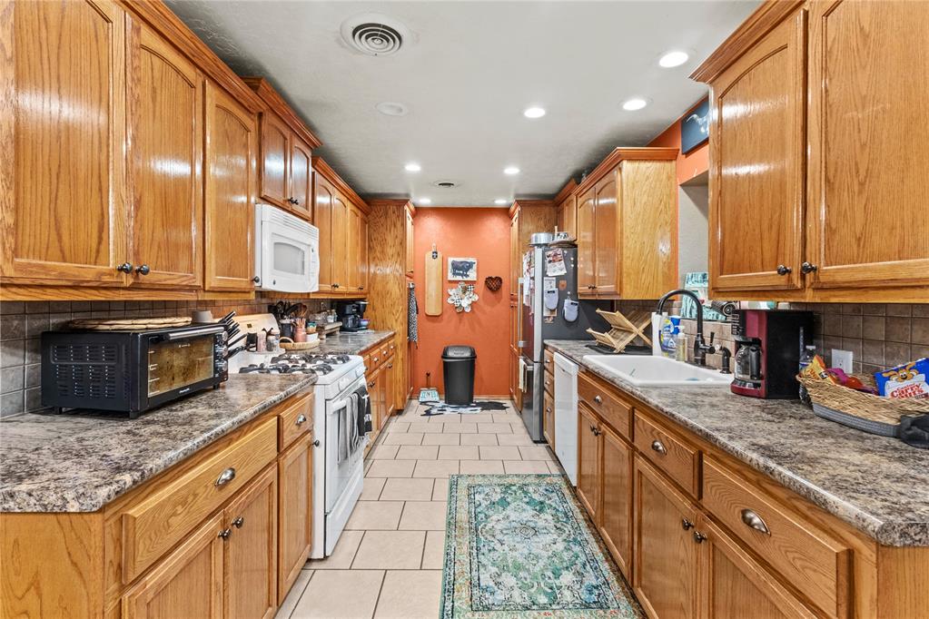 523 Ruth Drive Property Photo 11