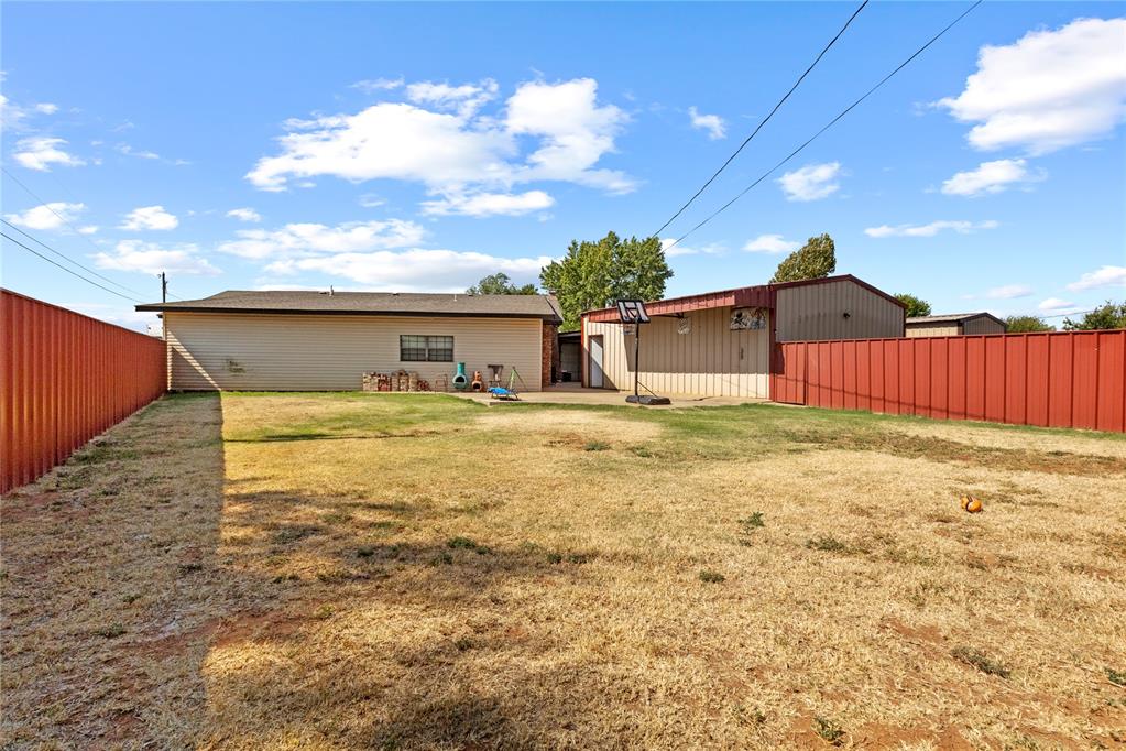 523 Ruth Drive Property Photo 32