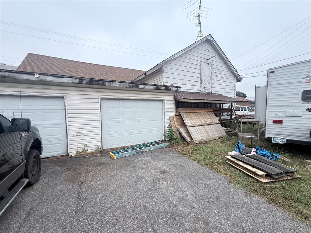 1242738 Property Photo 5