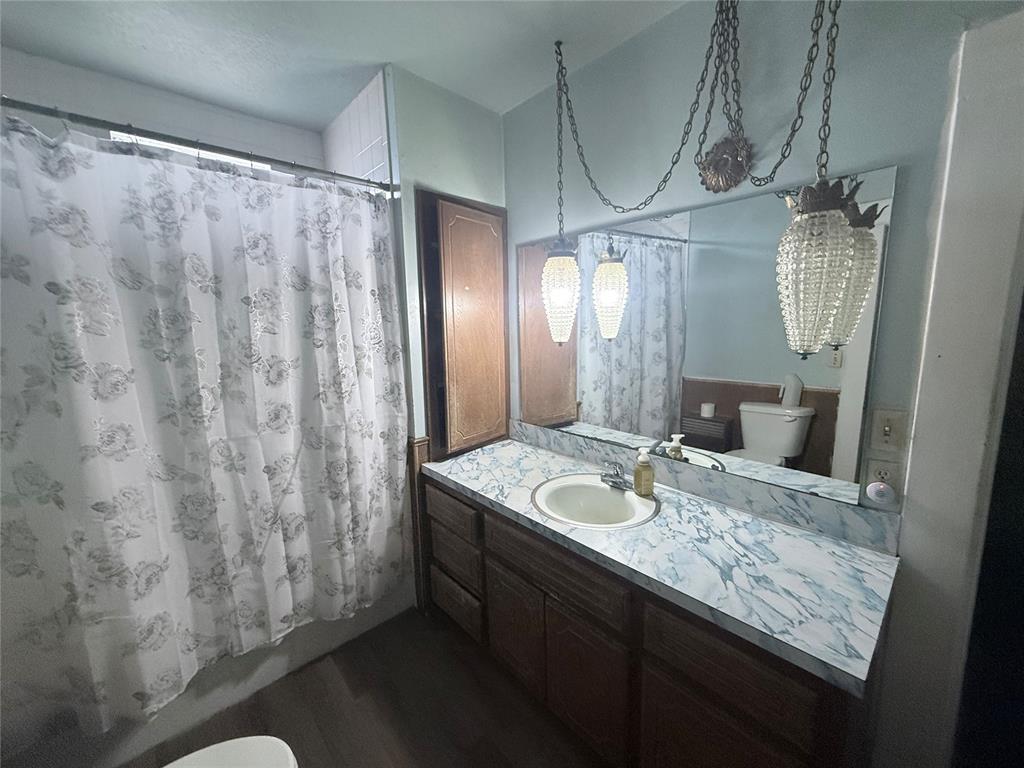1242738 Property Photo 13