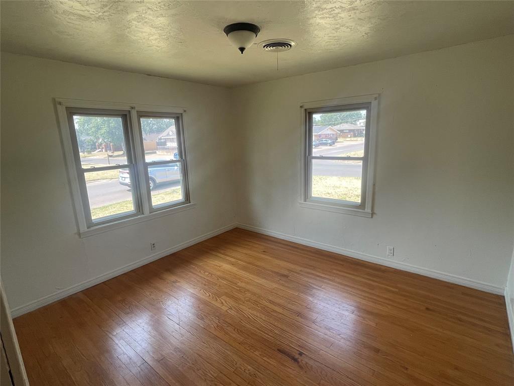 800 N Caddo Street Property Photo 7