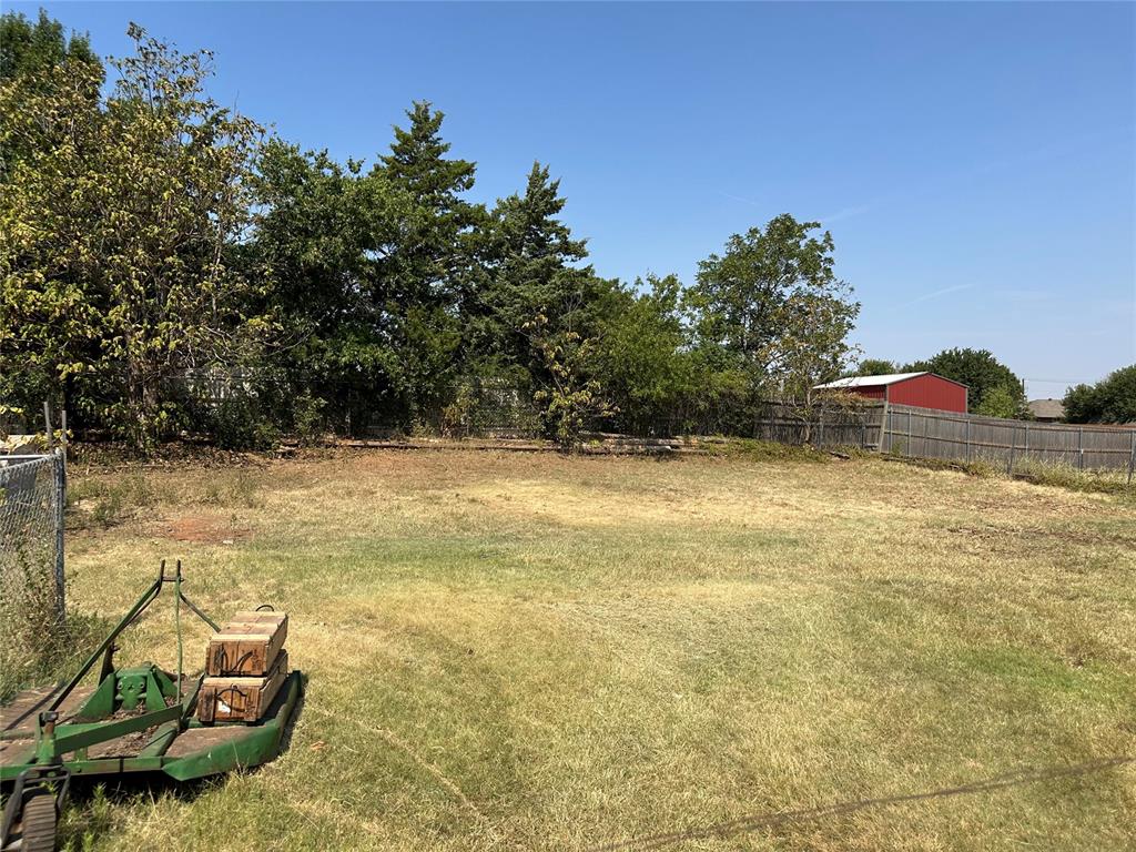 1911 Van Buren Avenue Property Photo 20