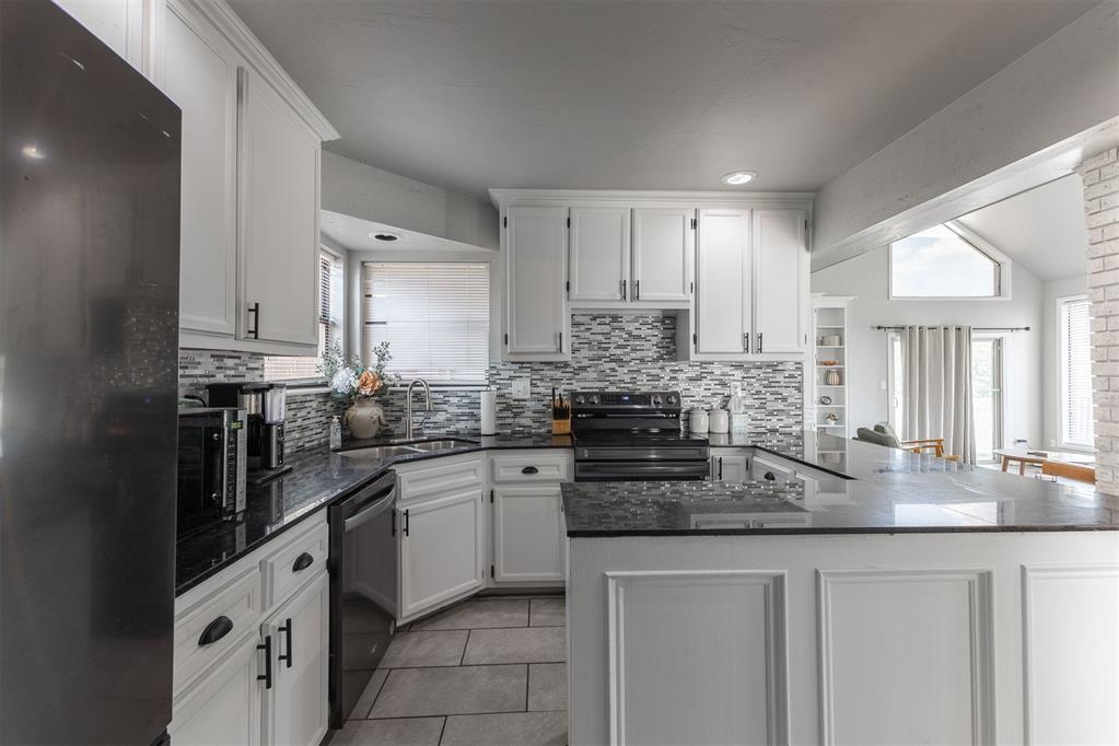 3501 Marston Circle Property Photo 7