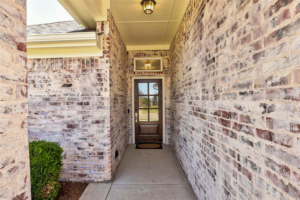 3727 Hardy Drive Property Photo 3