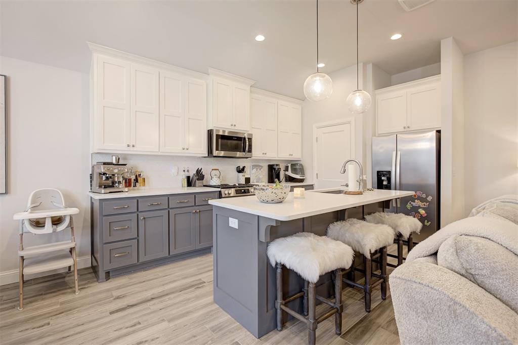 3727 Hardy Drive Property Photo 10