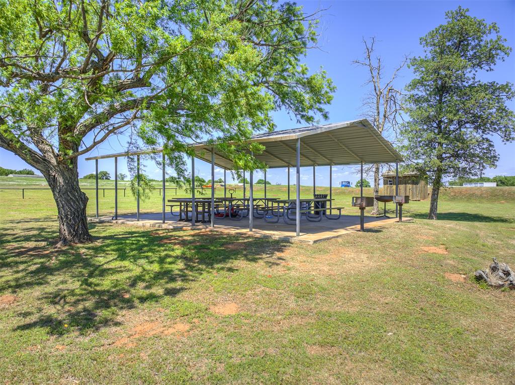 8800 N Coltrane Road Property Photo 46