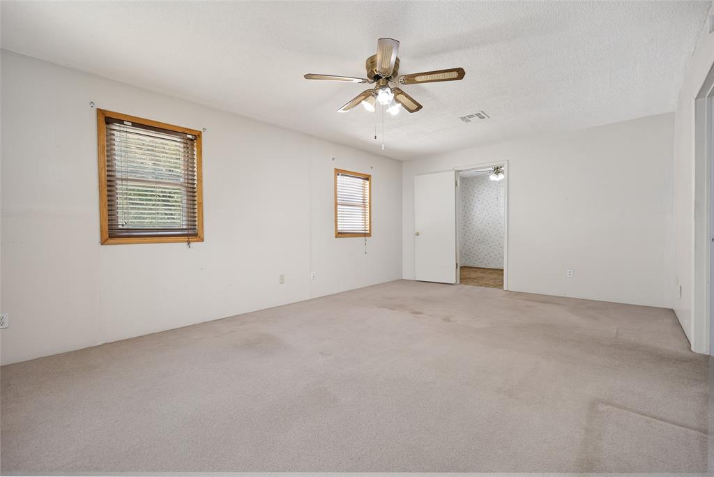 714 N Jefferson Avenue Property Photo 19