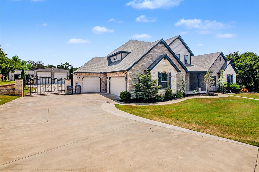 12680 Arbor Meadows Lane Property Photo 3